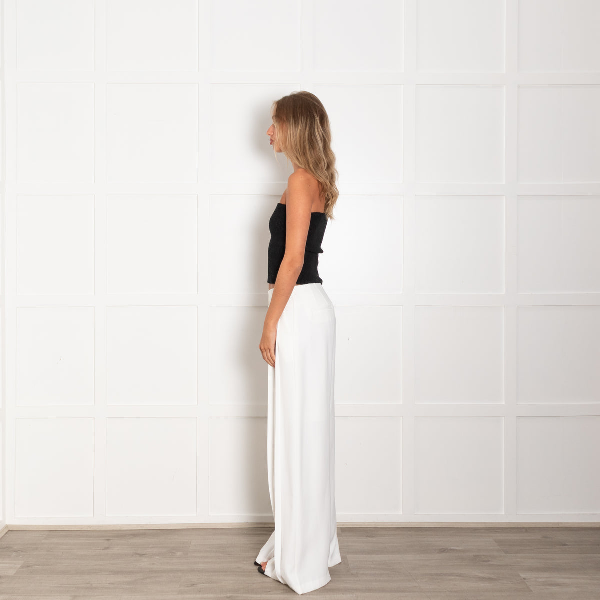 The Frankie Shop White Front Pleat Detail Trousers