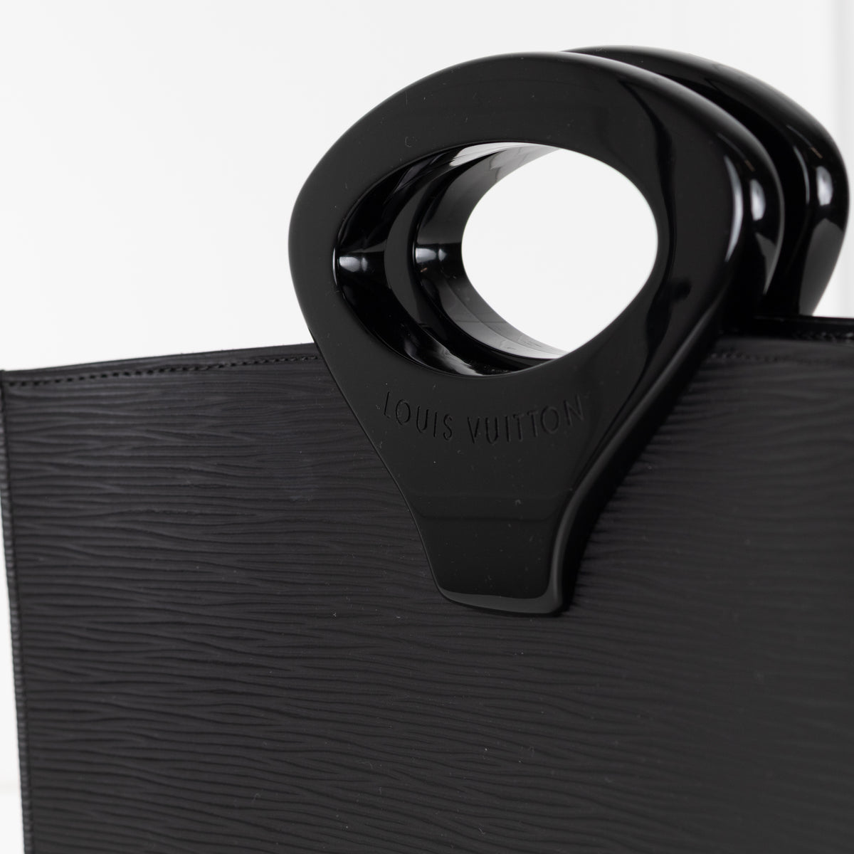 Louis Vuitton Noir Epi Leather Ombre Bag