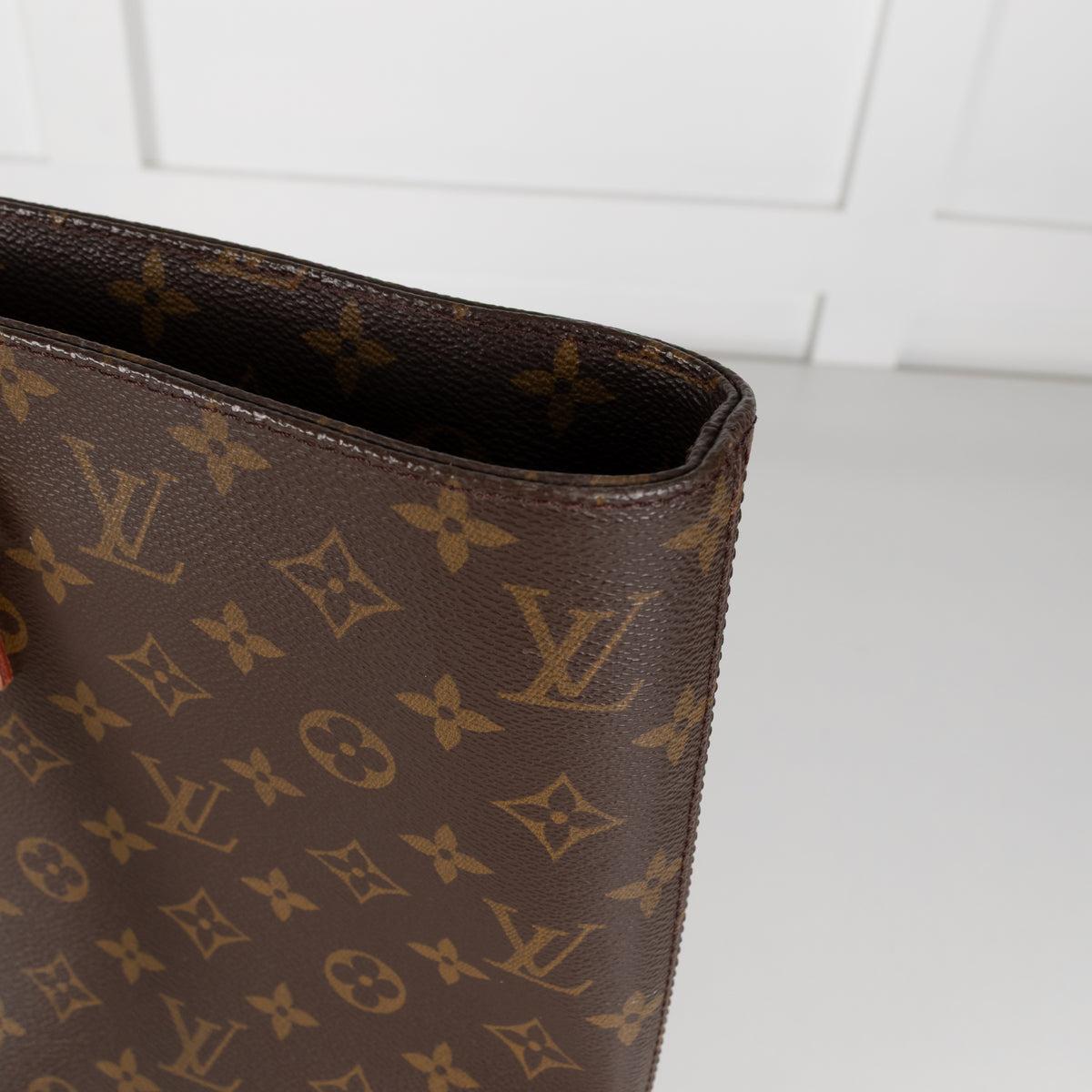 Louis Vuitton Monogram Vintage Luco Tote Bag