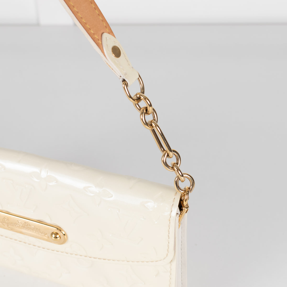 Louis Vuitton Cream Monogram Vernis Sunset Boulevard Shoulder Bag