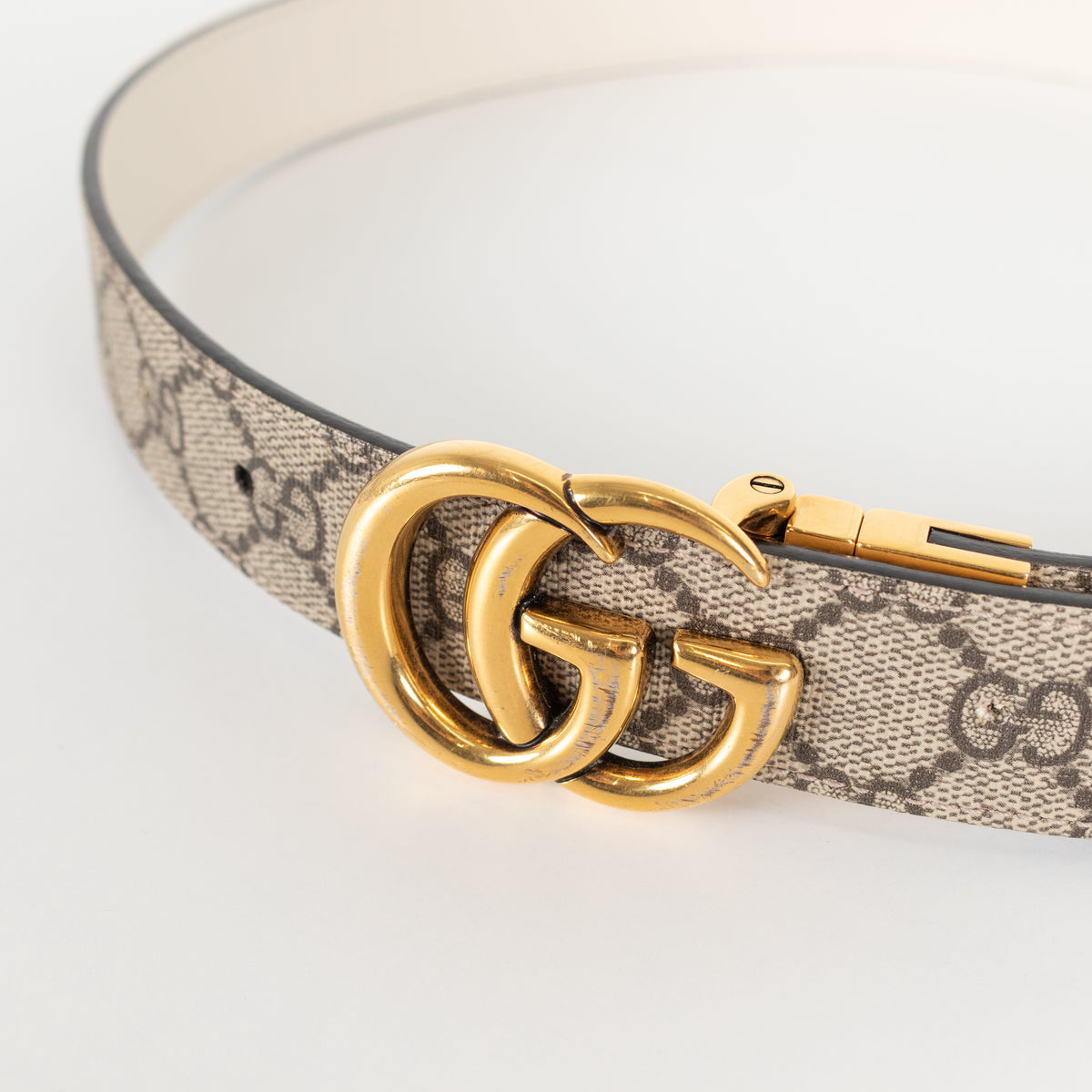 Gucci Cream Marmont Logo Reversible Belt