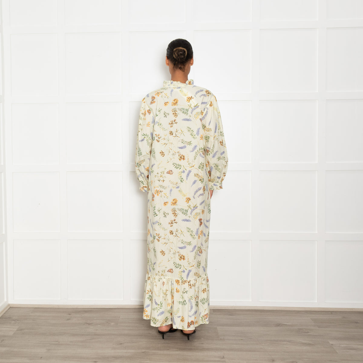 Meadows Pale Yellow Lavender Print Maxi Dress