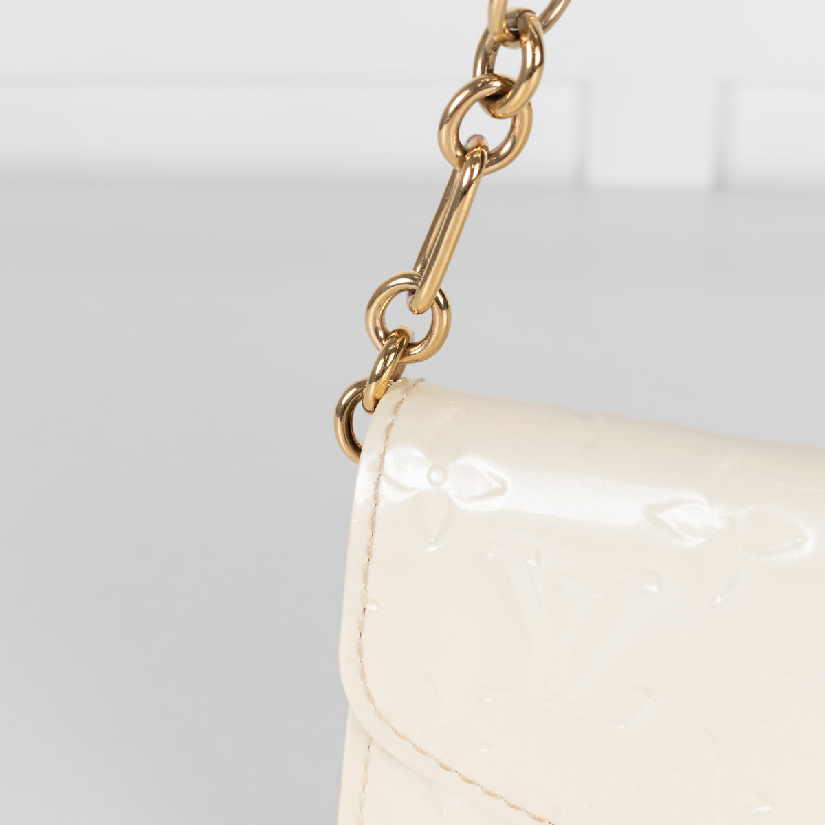 Louis Vuitton Cream Monogram Vernis Sunset Boulevard Shoulder Bag