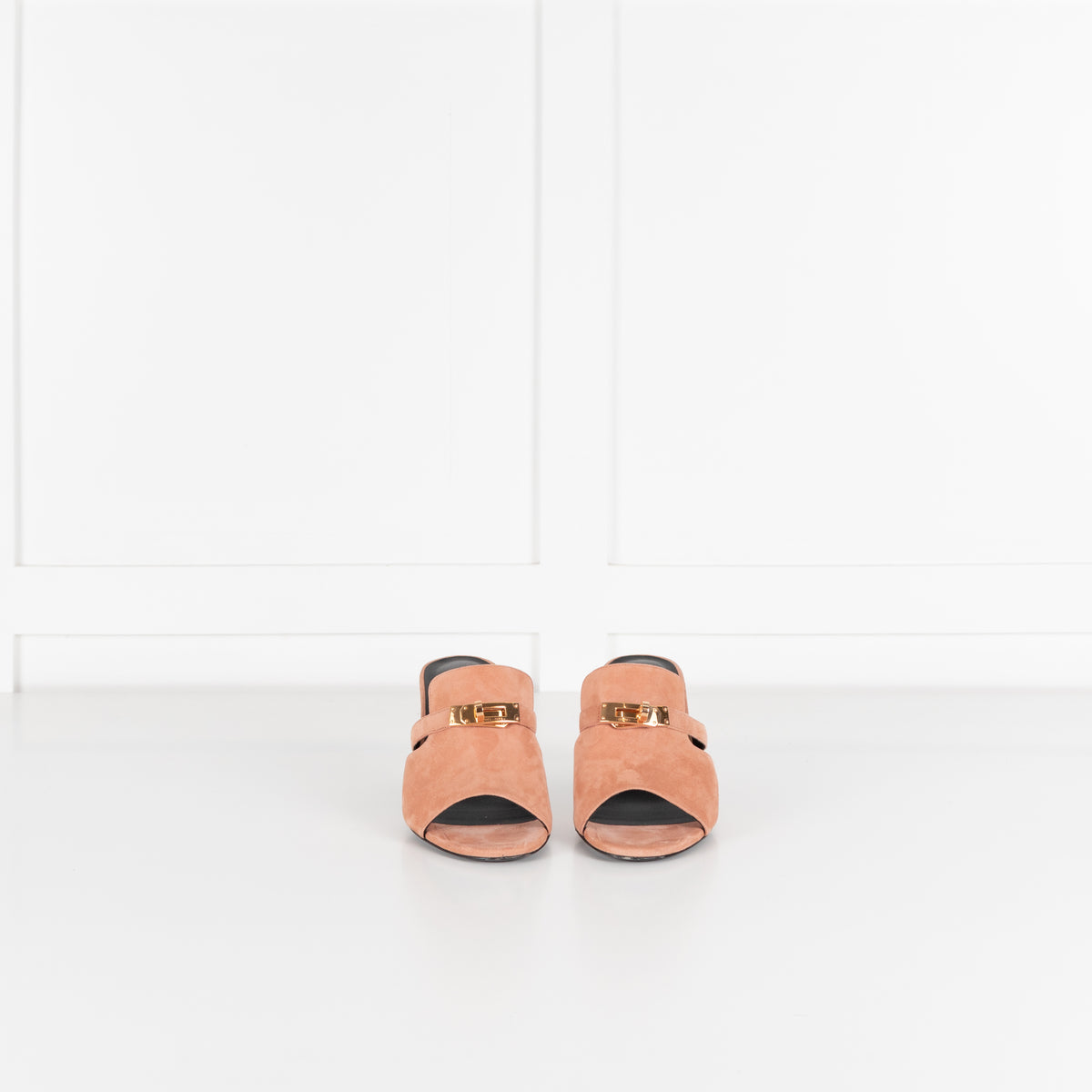 Hermes Blush Pink Suede Cute Heeled Sandals