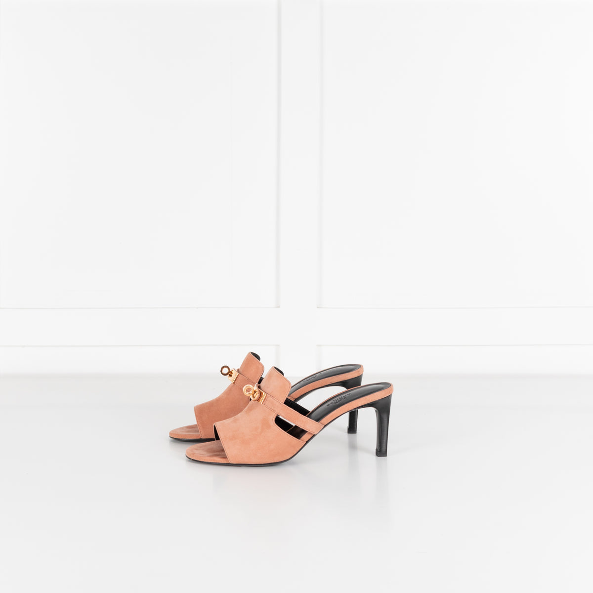 Hermes Blush Pink Suede Cute Heeled Sandals