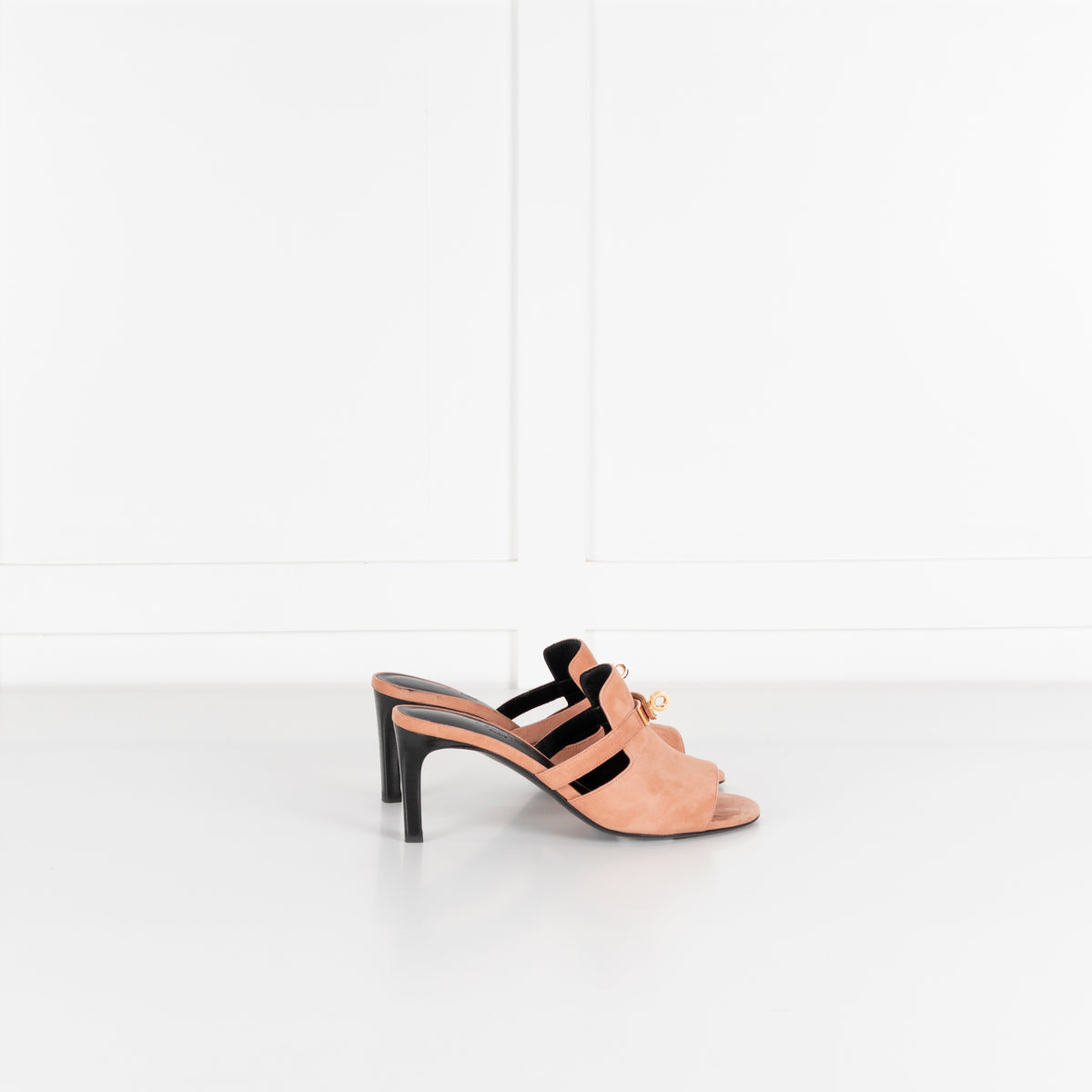Hermes Blush Pink Suede Cute Heeled Sandals