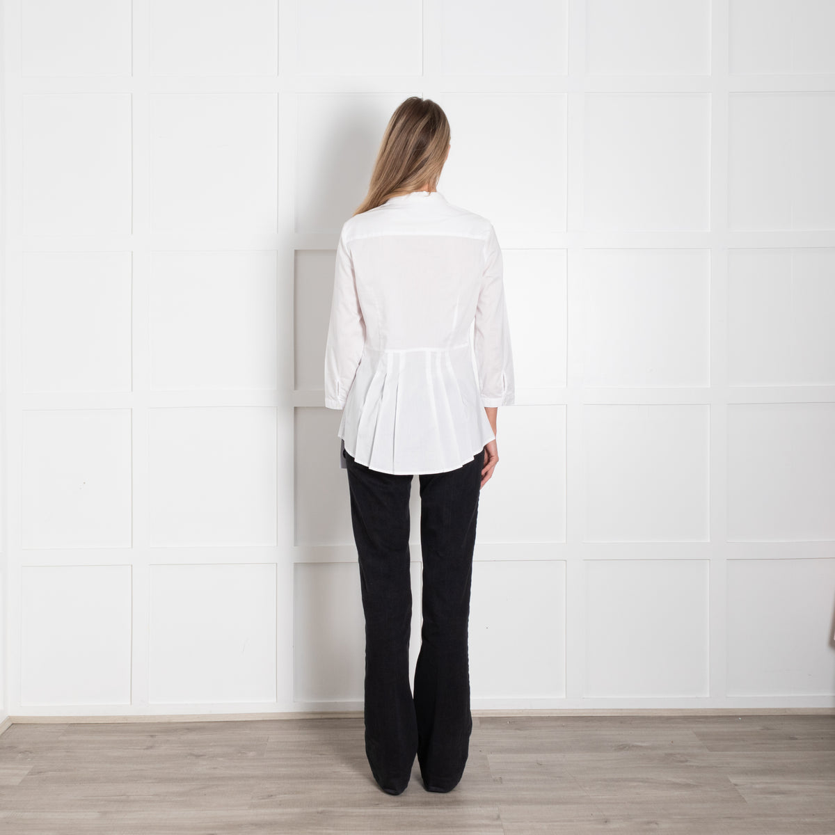 Philosophy Blues Original White Shirt With Crystal Top Button