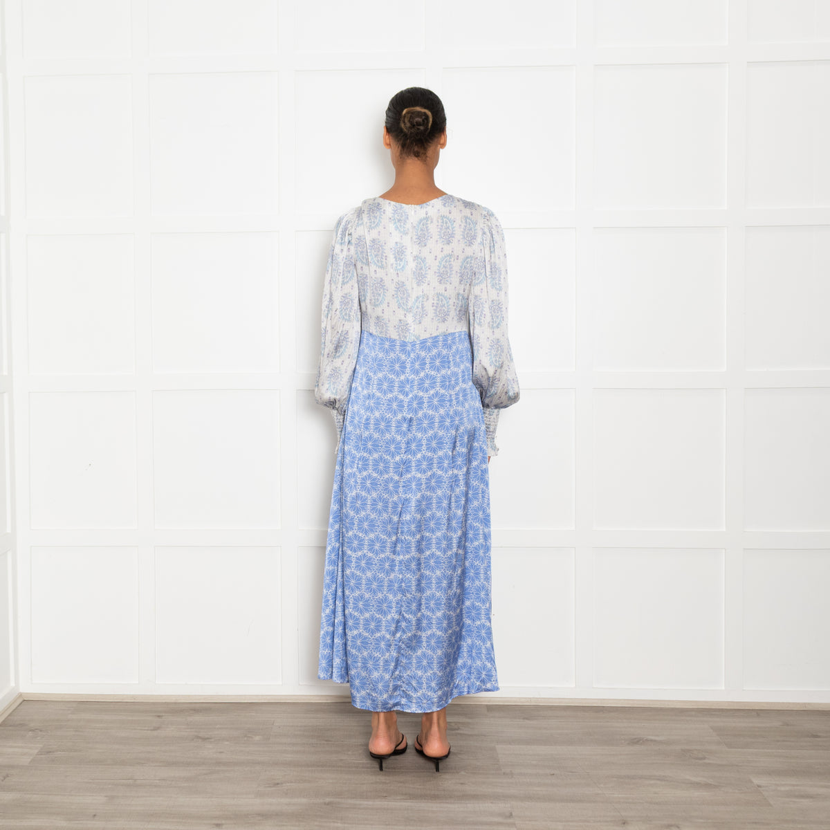 Jessica Russell Flint Blue Silk Patterned Knot Front Midi Dress