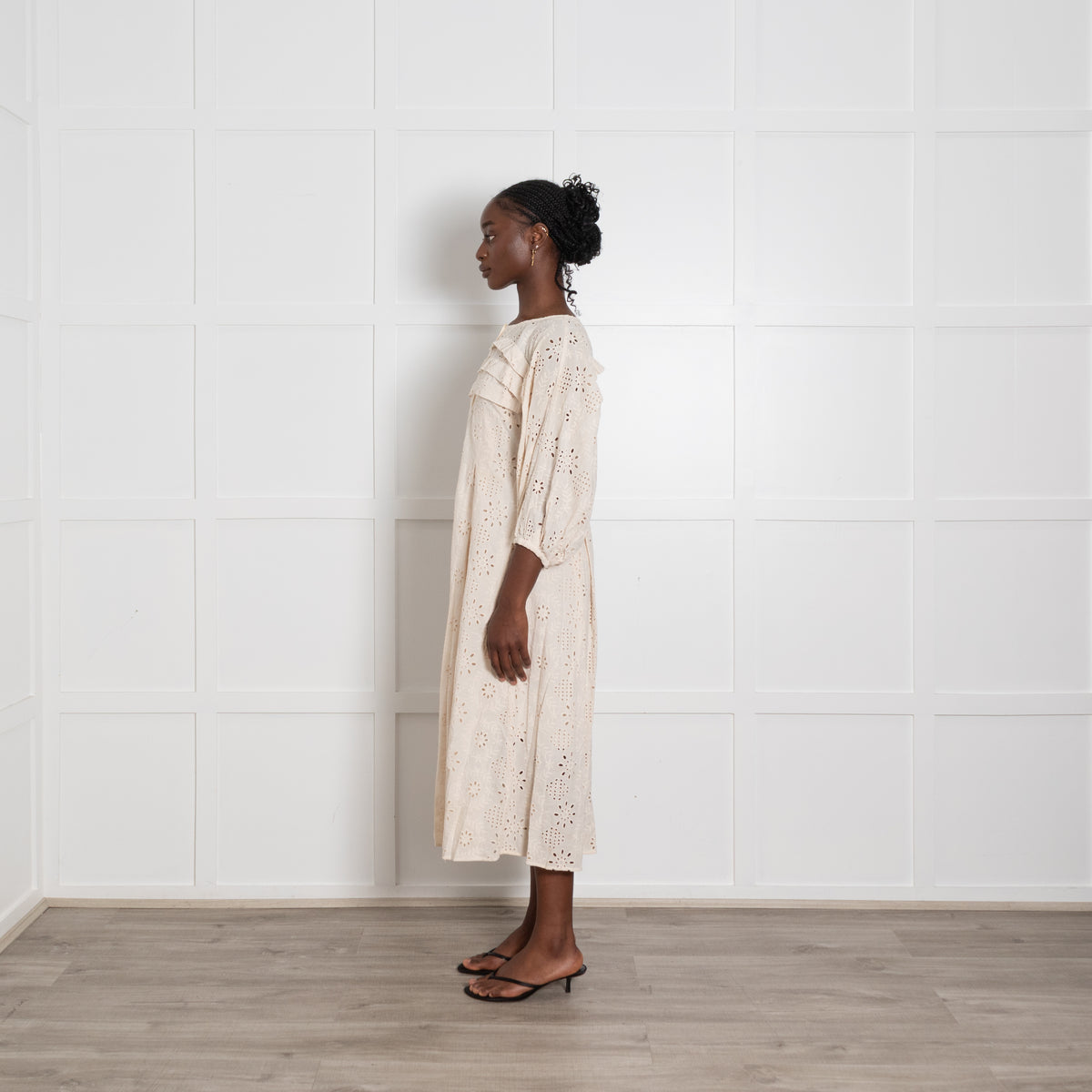 Wyse Cream Broderie Anglaise Midi Dress
