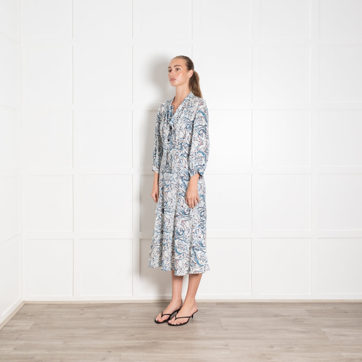 Cefinn Blue And Brown Swirl Print Dress With Tie Neck