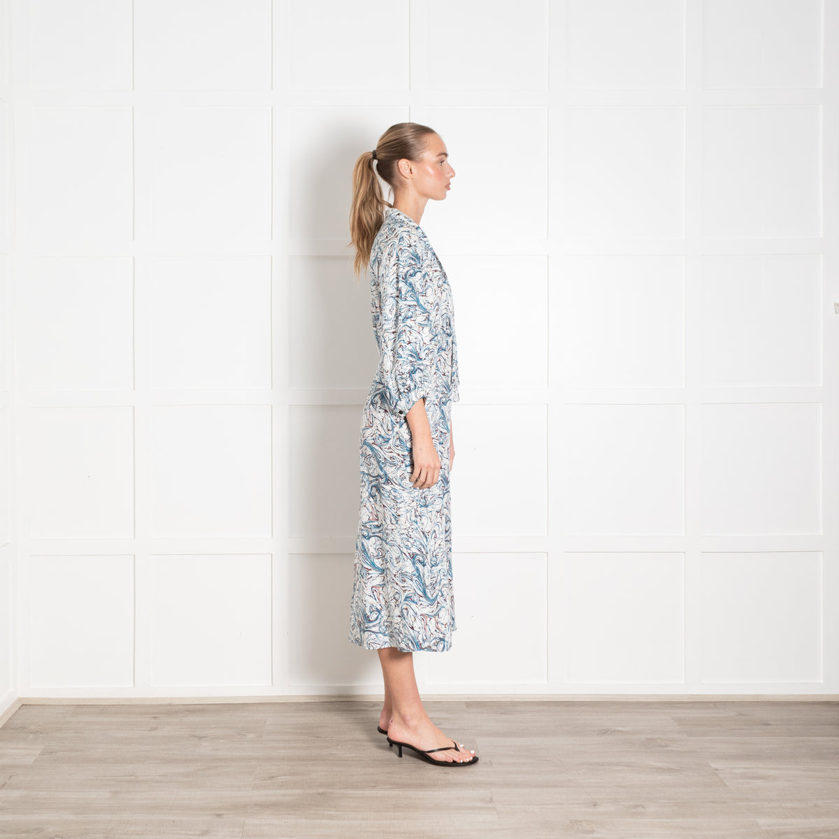 Cefinn Blue And Brown Swirl Print Dress With Tie Neck