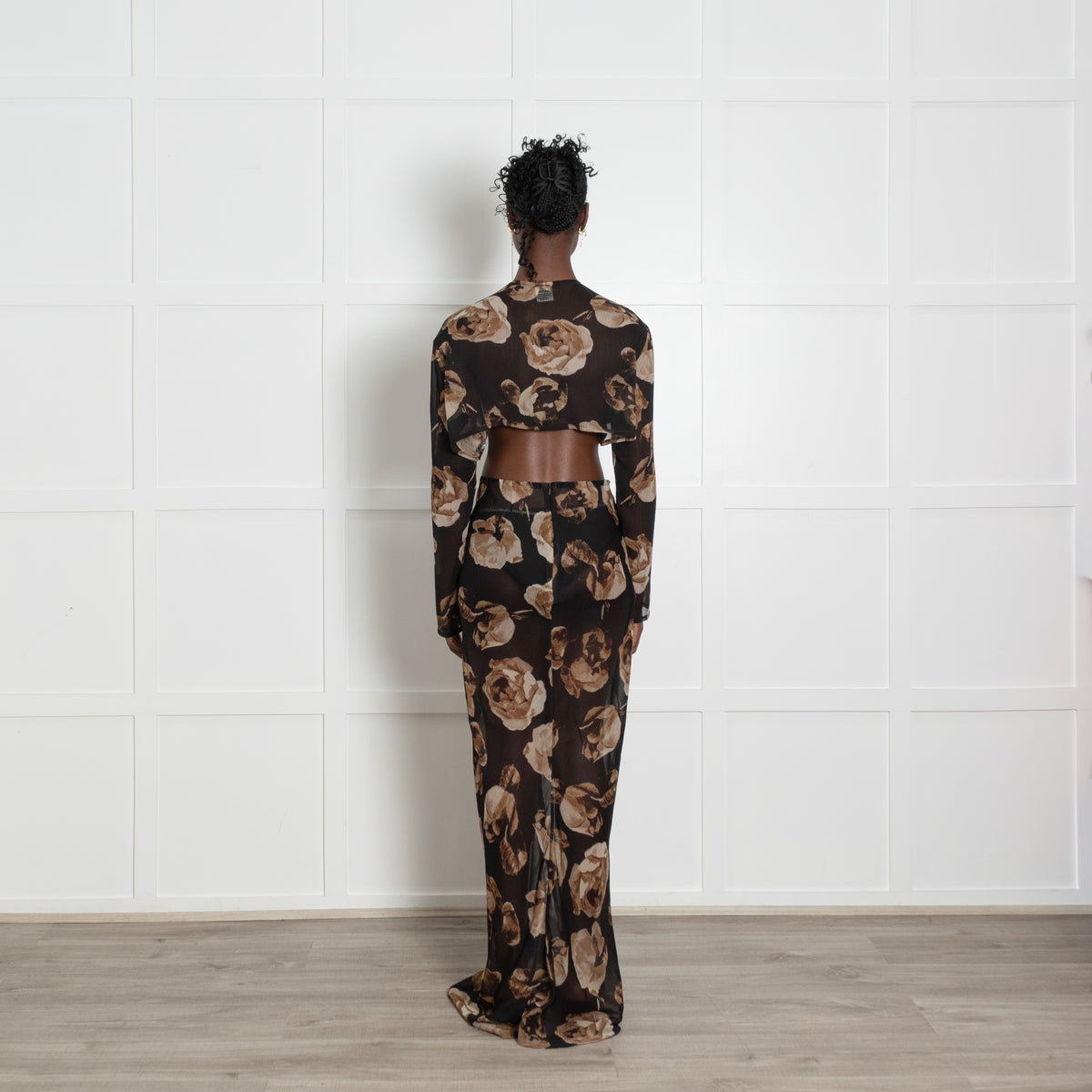 Hyphen Studio Black Floral Print Crop Top and Maxi Skirt Set
