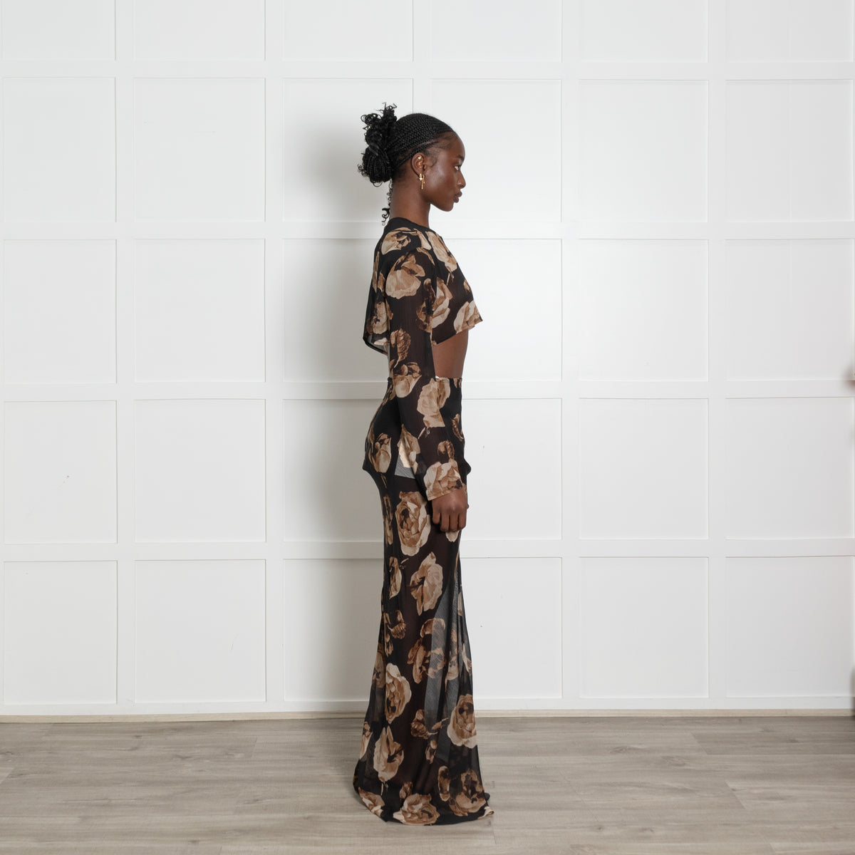 Hyphen Studio Black Floral Print Crop Top and Maxi Skirt Set