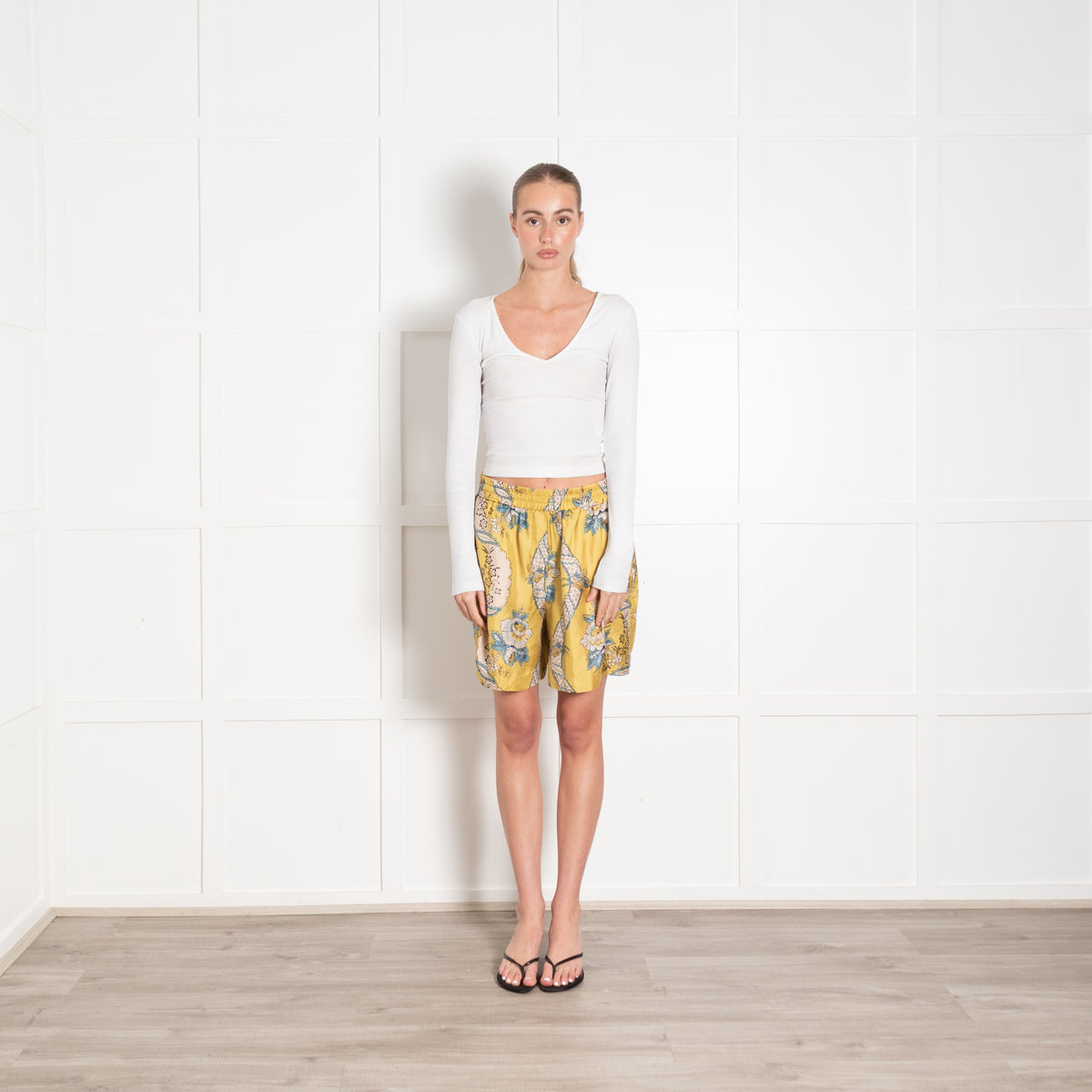 Weekend Max Mara Mustard Green Silk Shorts