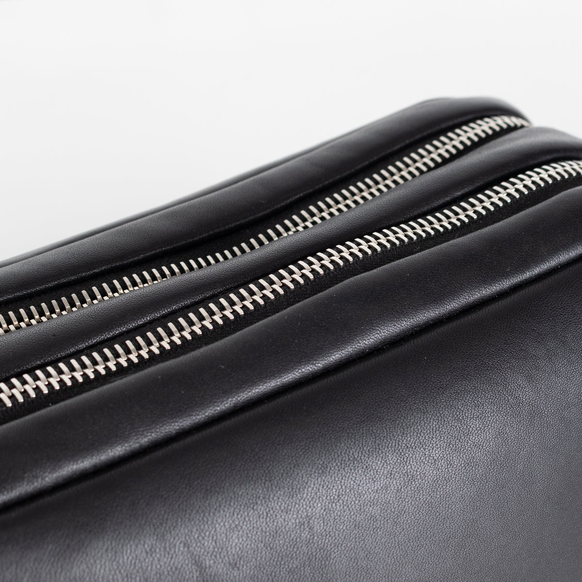 Hogan Doppia Black Double Zip Crossbody/Shoulder Bag