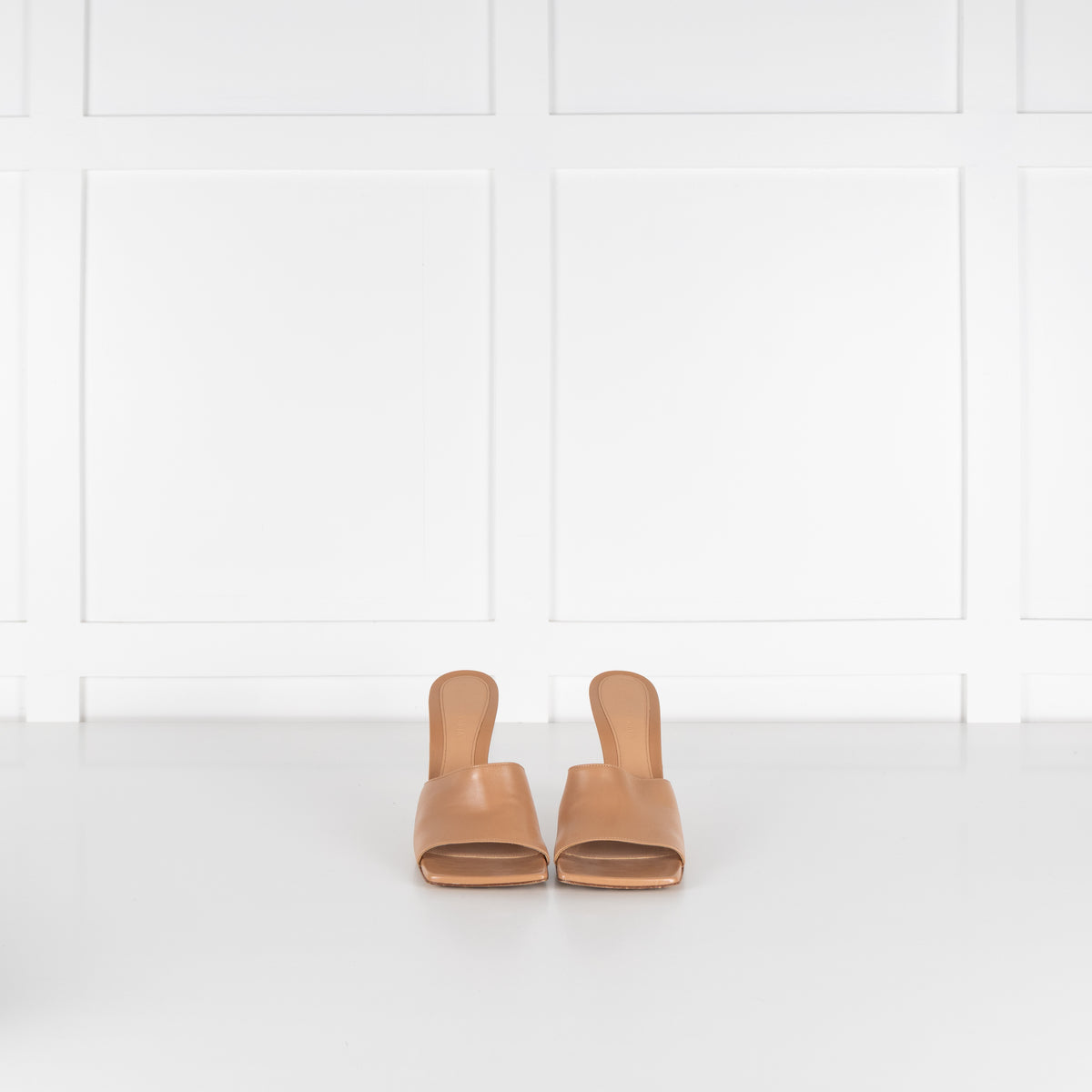 Bottega Veneta Tan Leather Heeled Square Mules