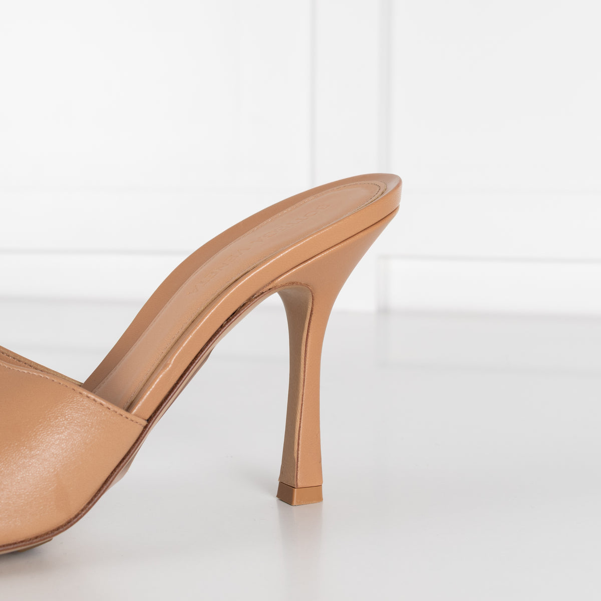 Bottega Veneta Tan Leather Heeled Square Mules