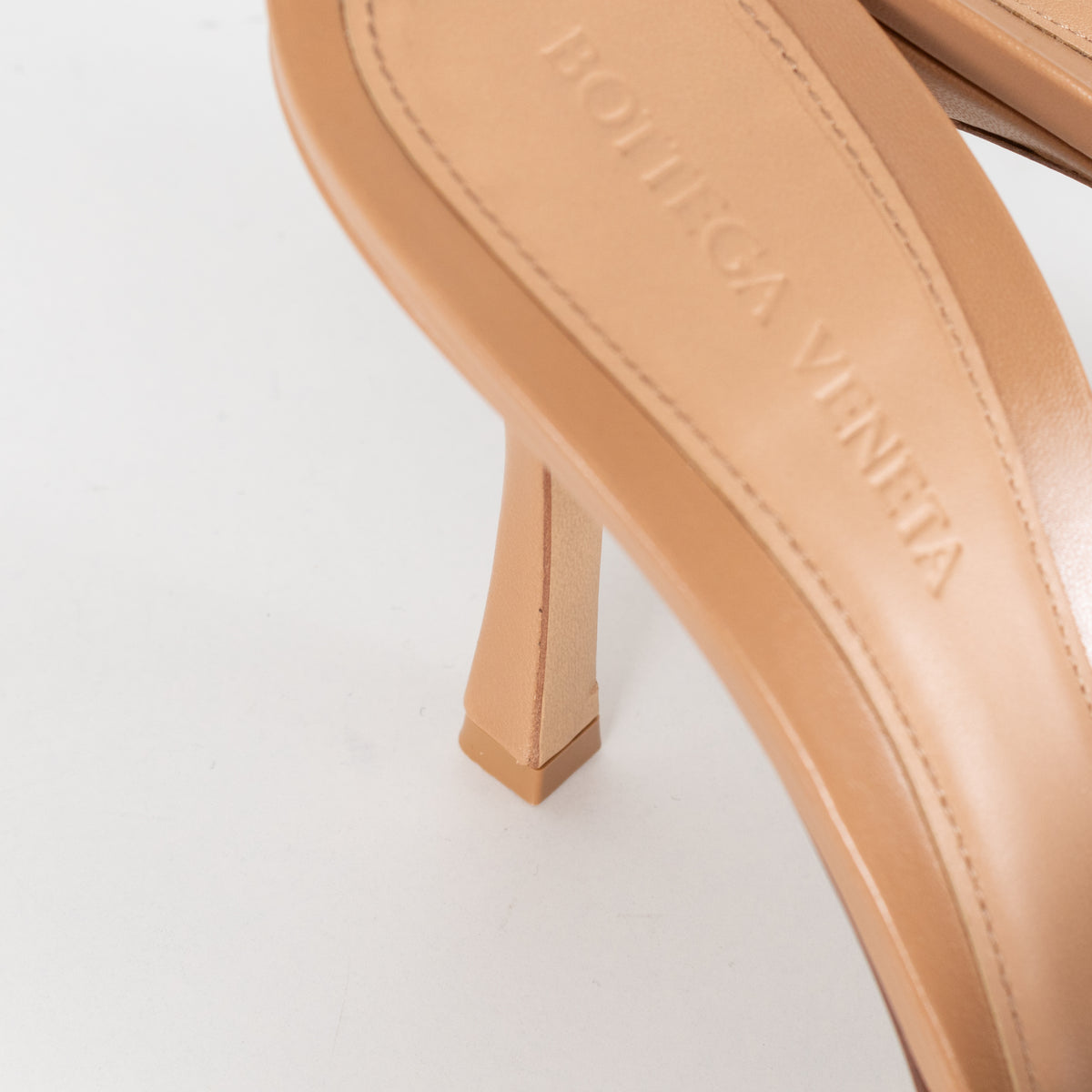 Bottega Veneta Tan Leather Heeled Square Mules