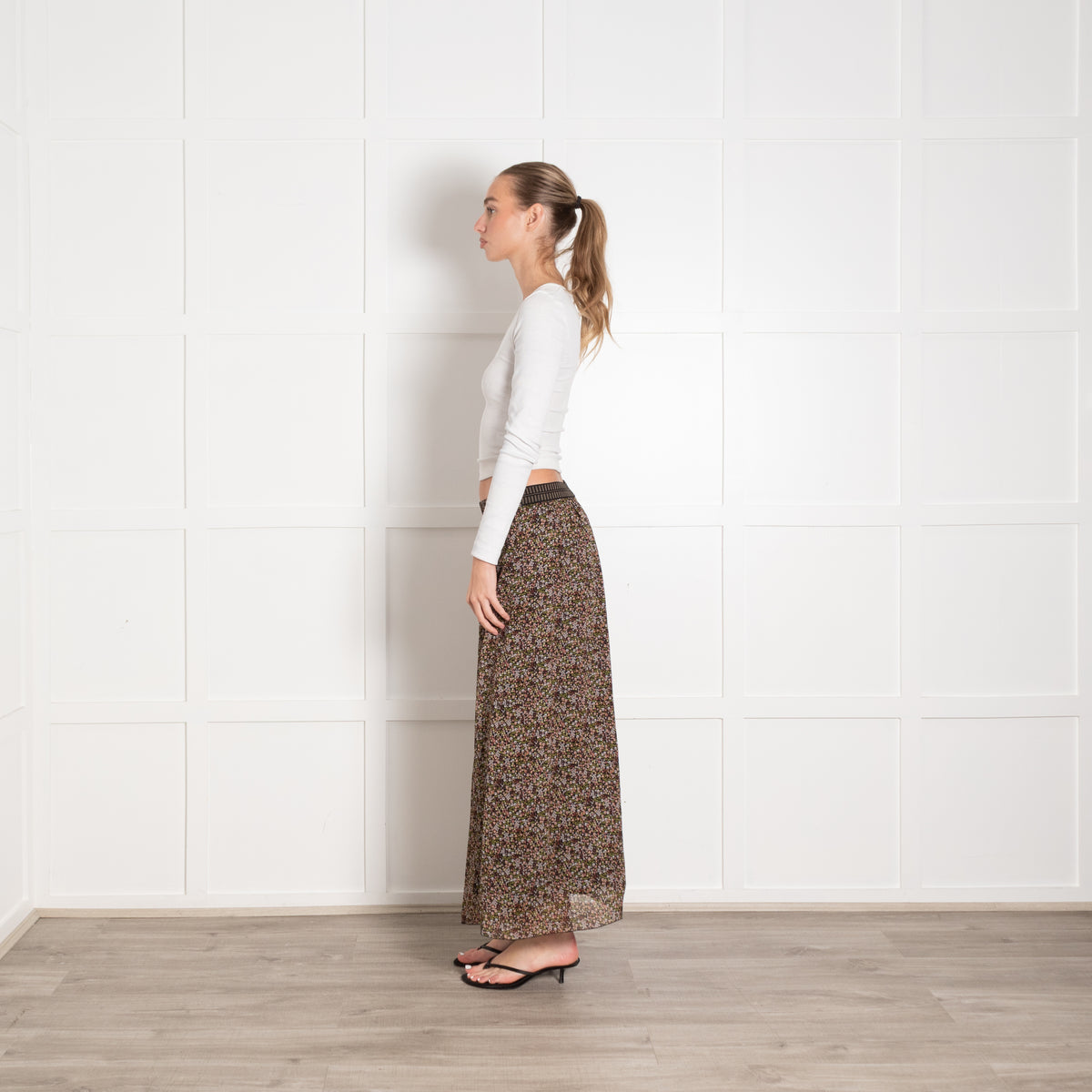 Luisa Cerano Black Green Ditzy Flower Print Midi Skirt