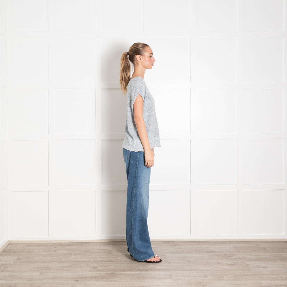 Theory Pale Blue Fleck Linen Knit Sleeveless Sweater