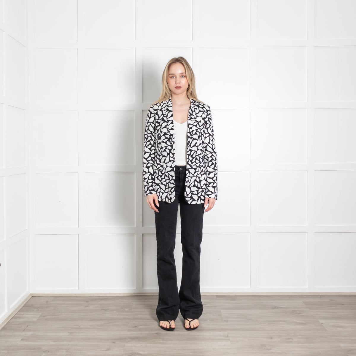 Diane Von Furstenberg White Black Lip Print Blazer