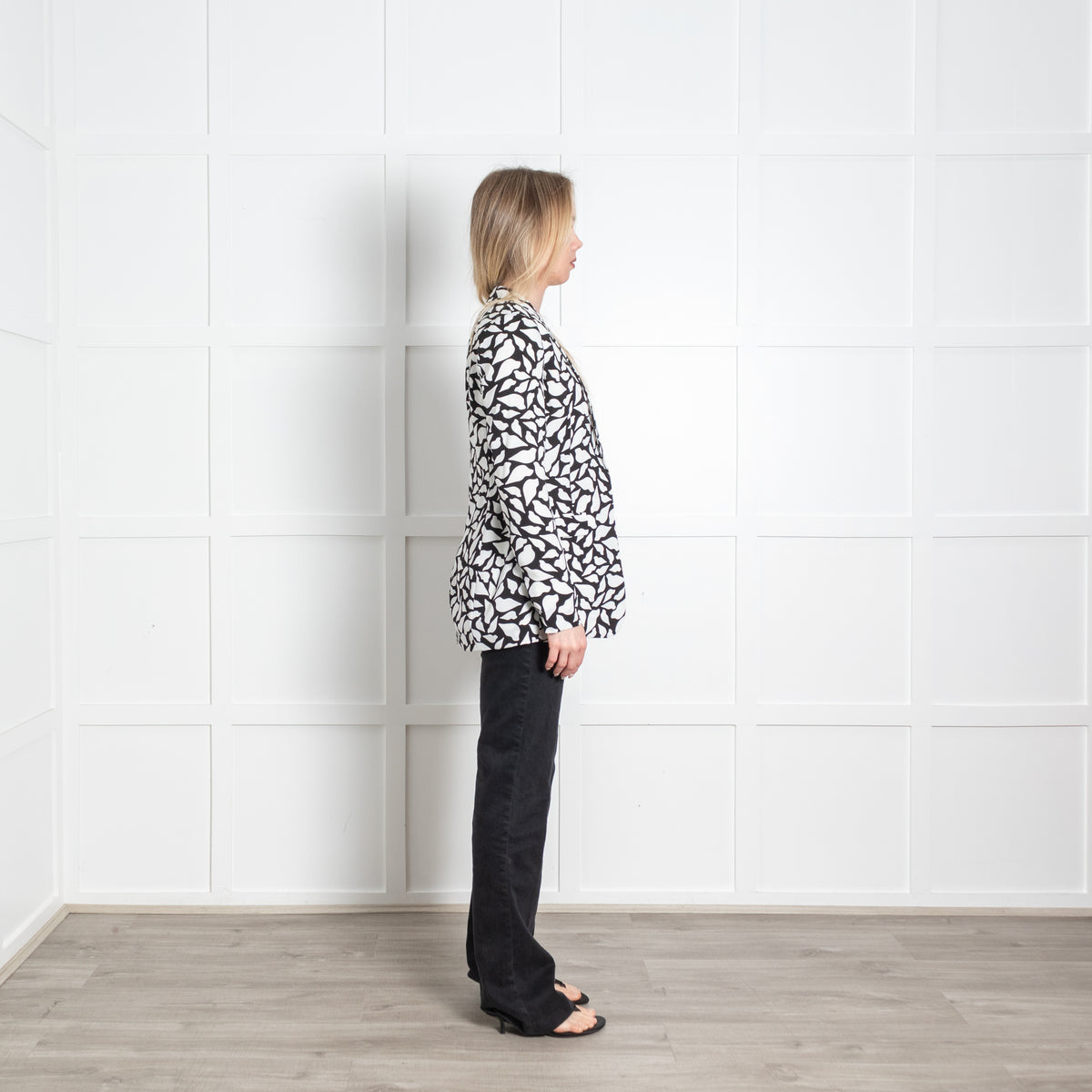 Diane Von Furstenberg White Black Lip Print Blazer