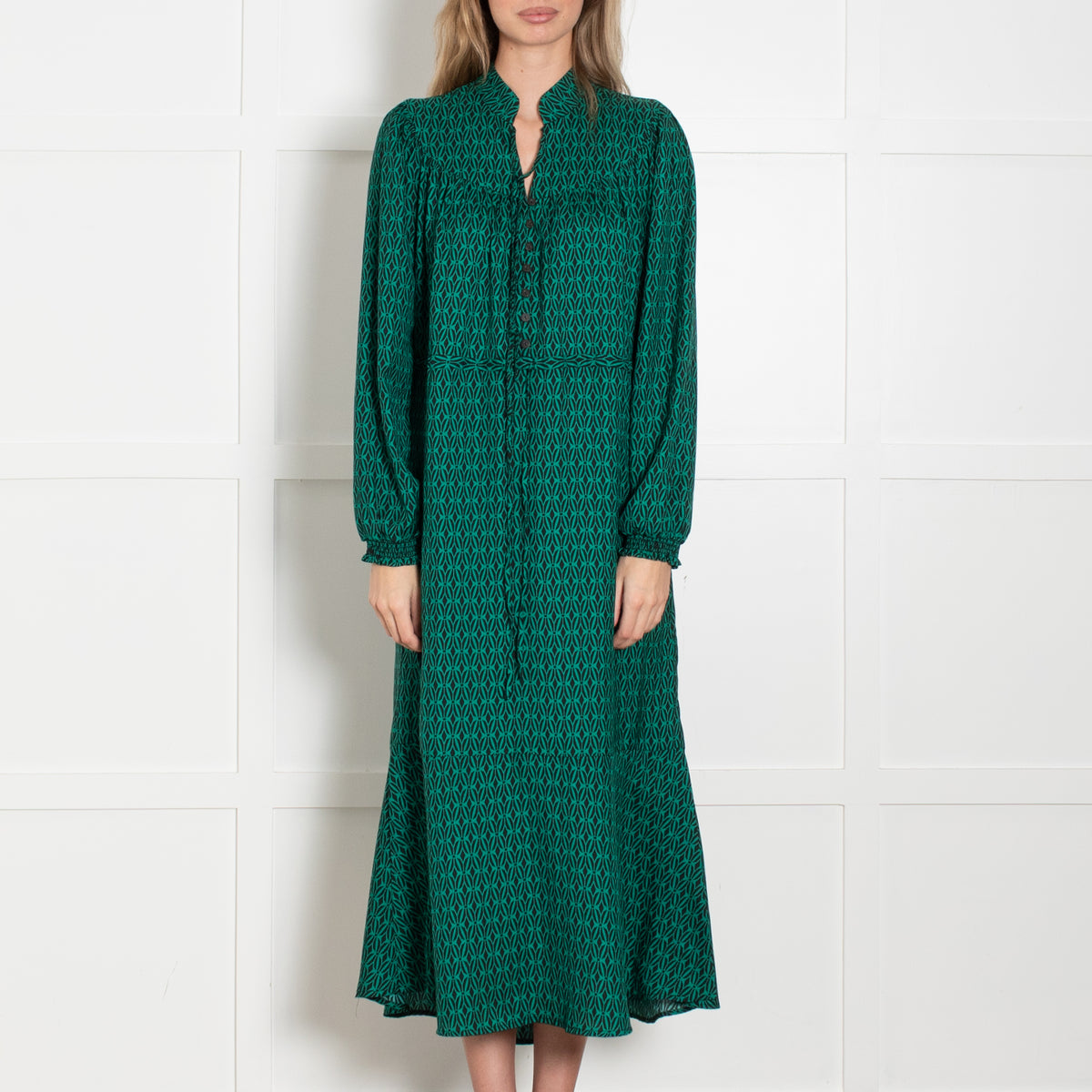 Cefinn Green Black Long Sleeve Draw String Waist Midi Dress