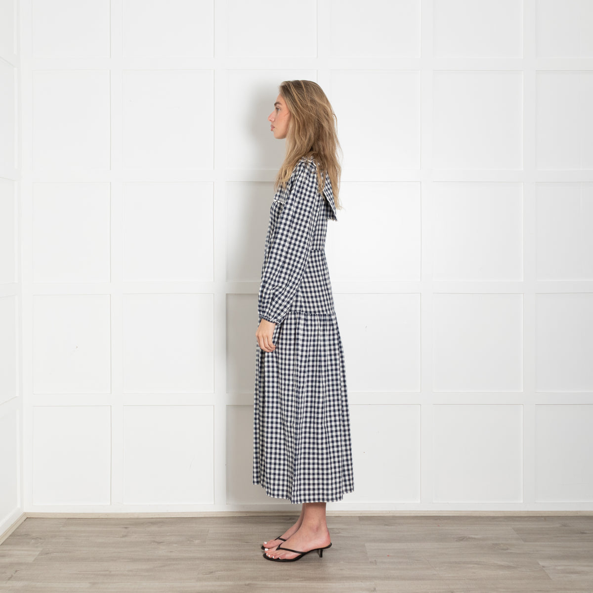 Neve & Noor Blue White Gingham Big Collar Long Sleeve Maxi Dress