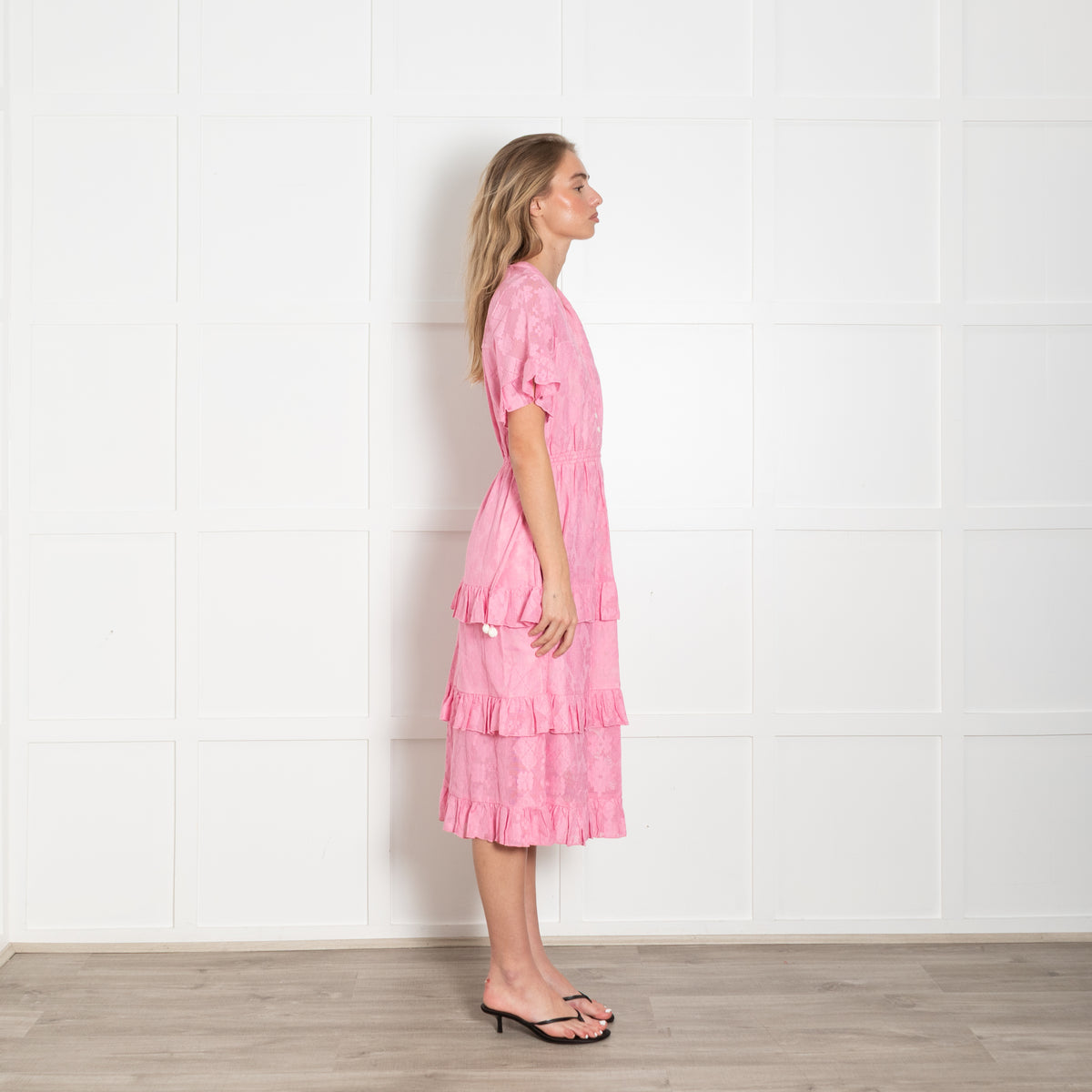 Neve & Noor Bubble Pink Lace Short Sleeve Dress