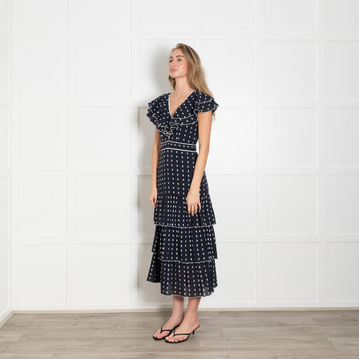 Neve & Noor Navy White Frill Trim Sleeveless Midi Dress