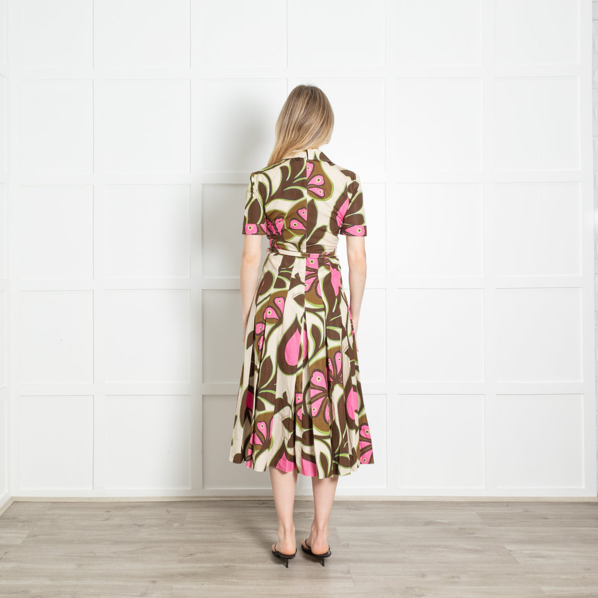 Gucci Light Beige Brown Pink Heart And Leaf Print Cotton Belted Dress