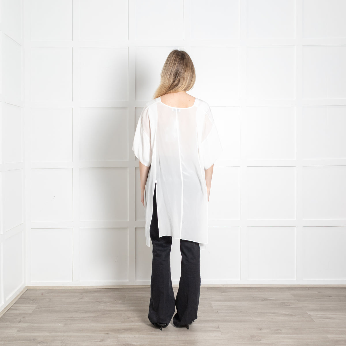 Raey Ivory Silk Split Seam Short Sleeve Oversized Tunic Top