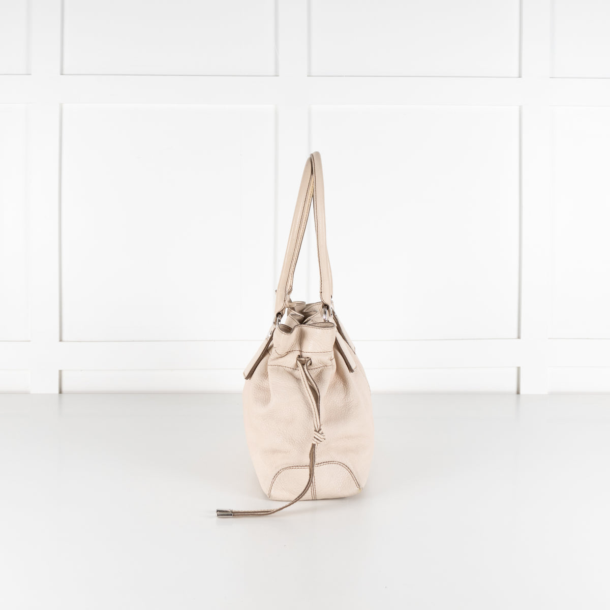 Tod's Cream Leather Tote Bag