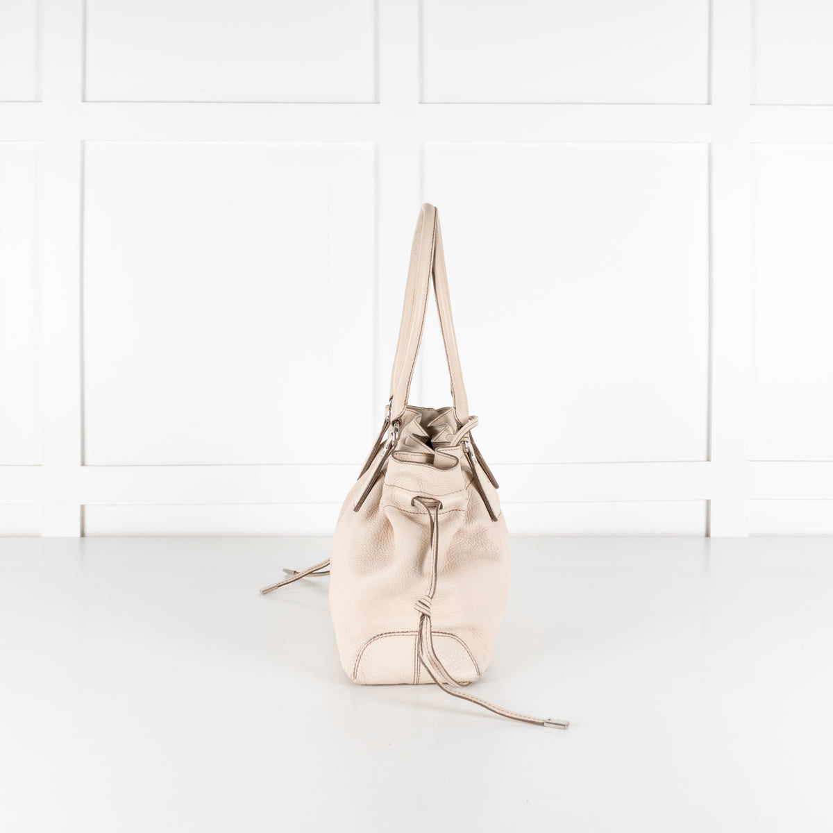 Tod's Cream Leather Tote Bag