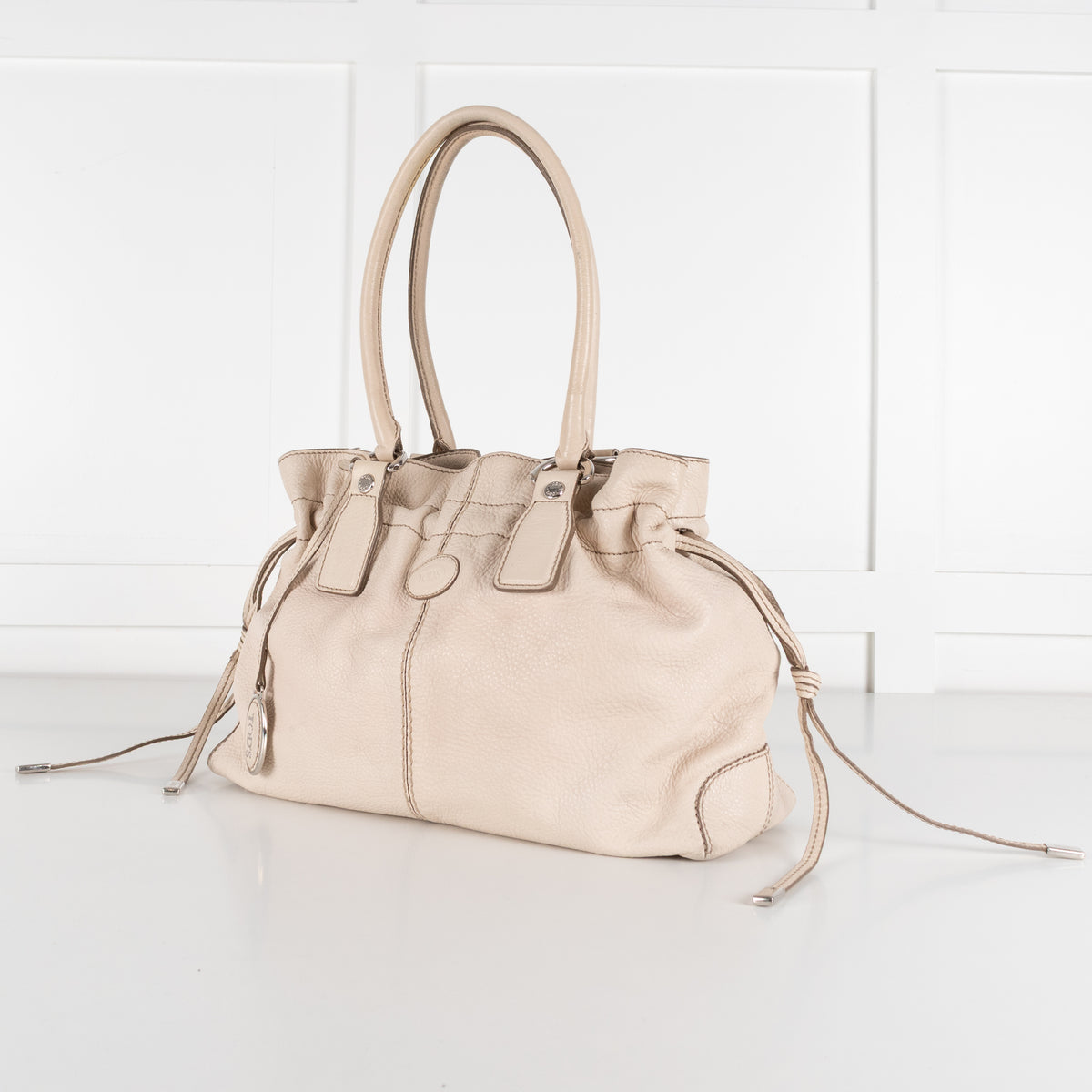 Tod's Cream Leather Tote Bag