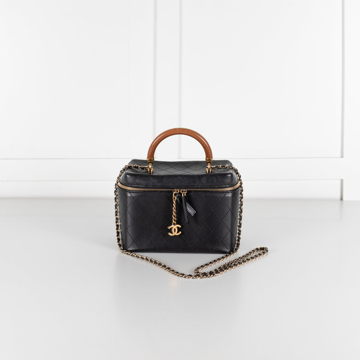Chanel Knock On Wood Vanity Shoulder Bag