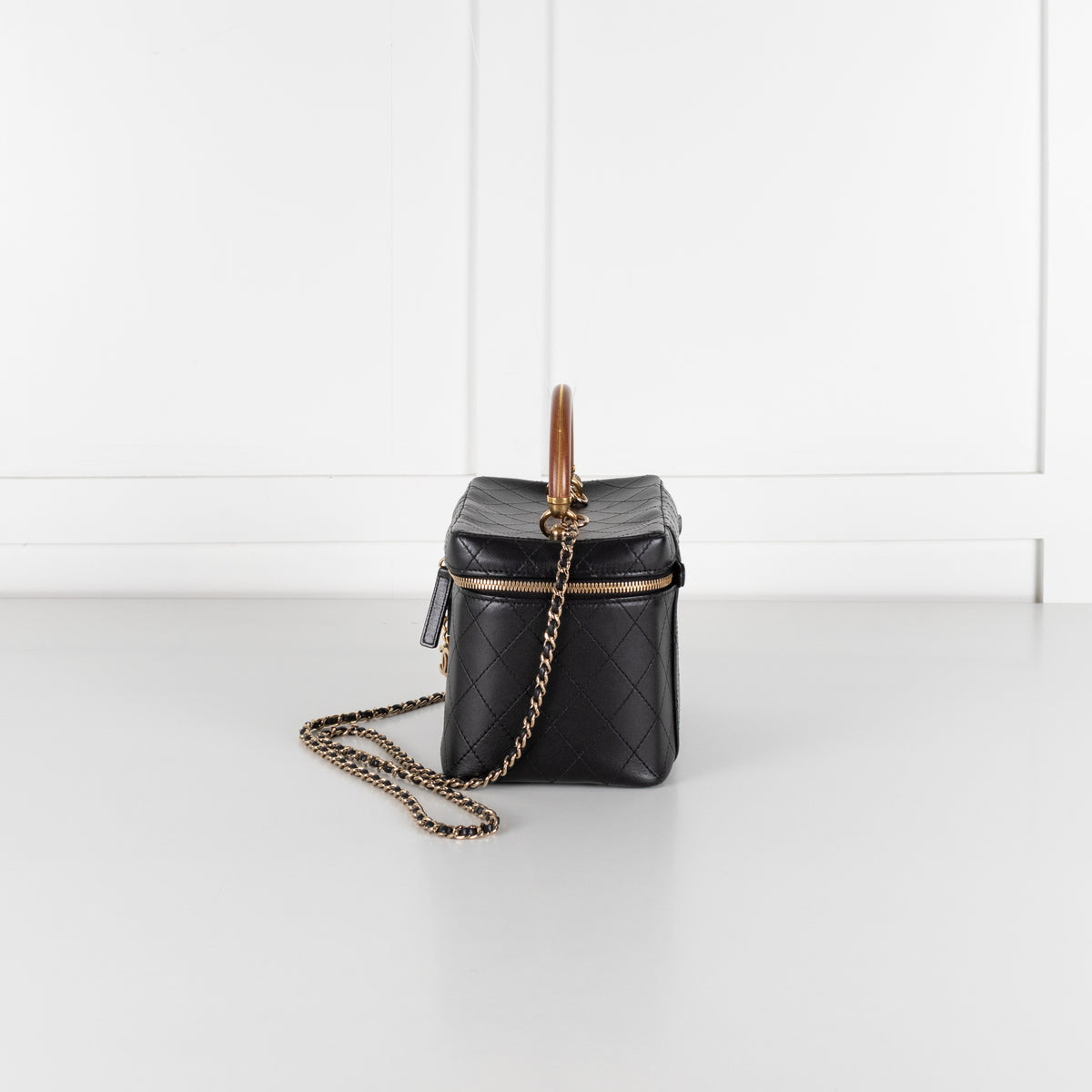 Chanel Knock On Wood Vanity Shoulder Bag