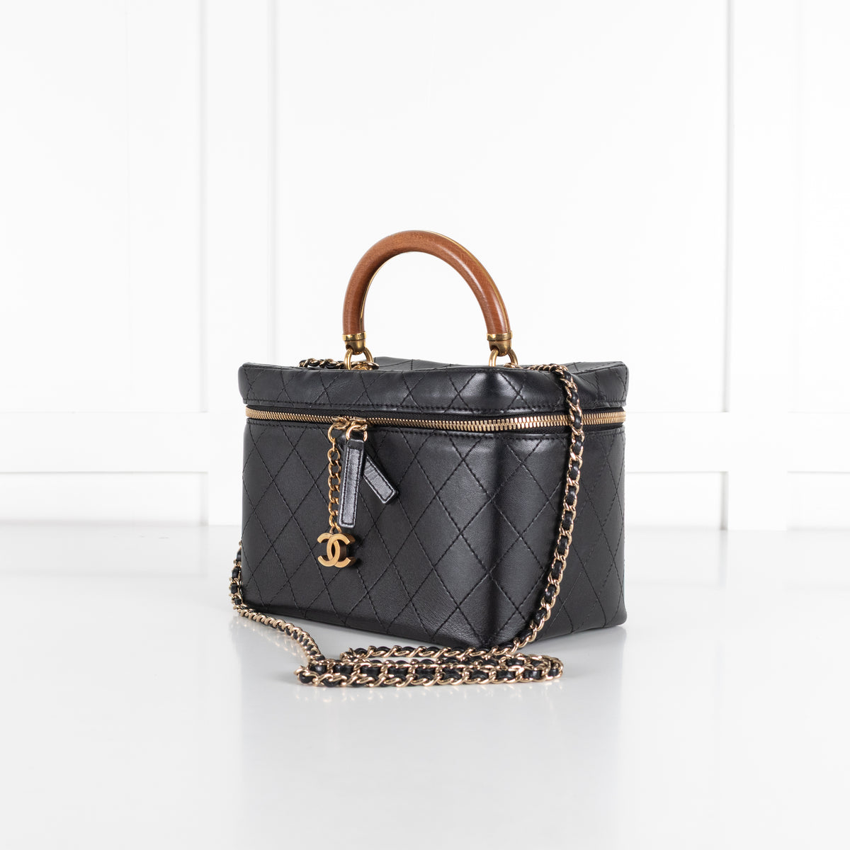Chanel Knock On Wood Vanity Shoulder Bag
