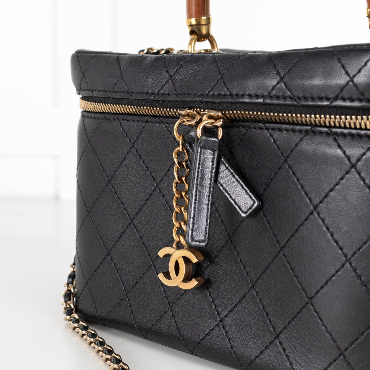 Chanel Knock On Wood Vanity Shoulder Bag
