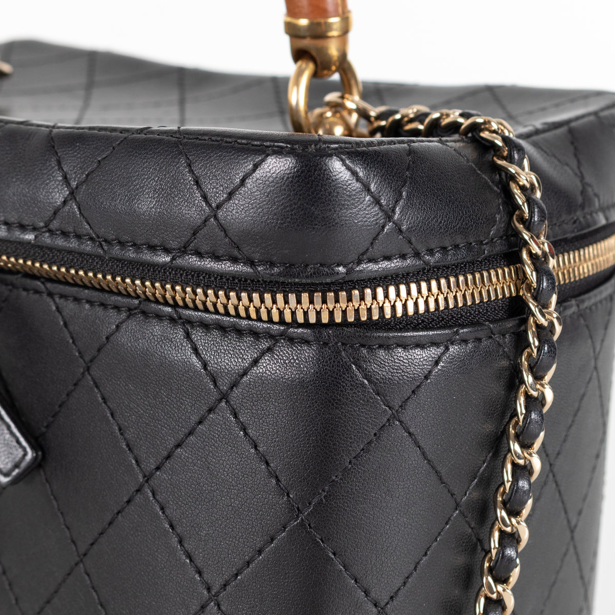 Chanel Knock On Wood Vanity Shoulder Bag