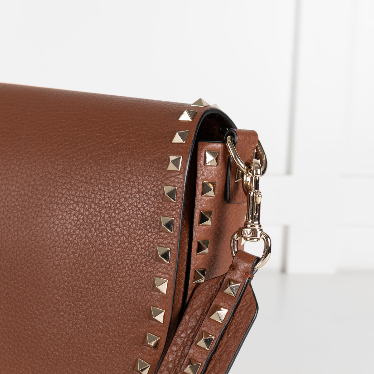 Valentino Garavani Rockstud Tan Saddle Bag