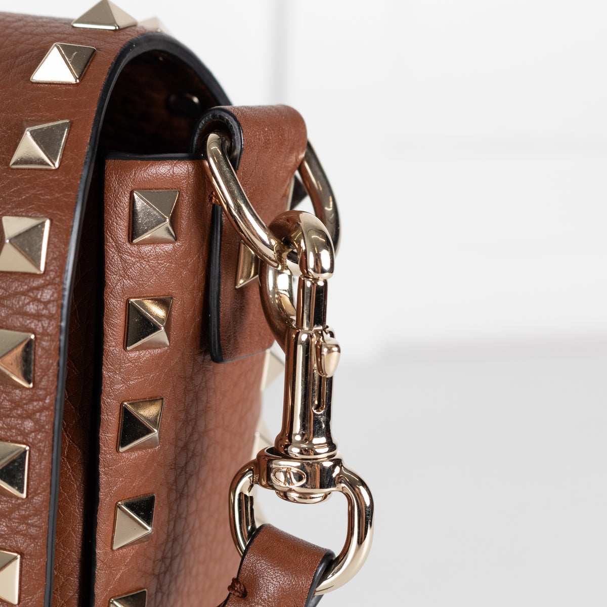 Valentino Garavani Rockstud Tan Saddle Bag