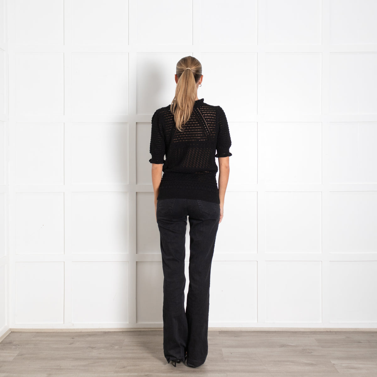 Wyse Black Loose Knit Short Sleeves Top