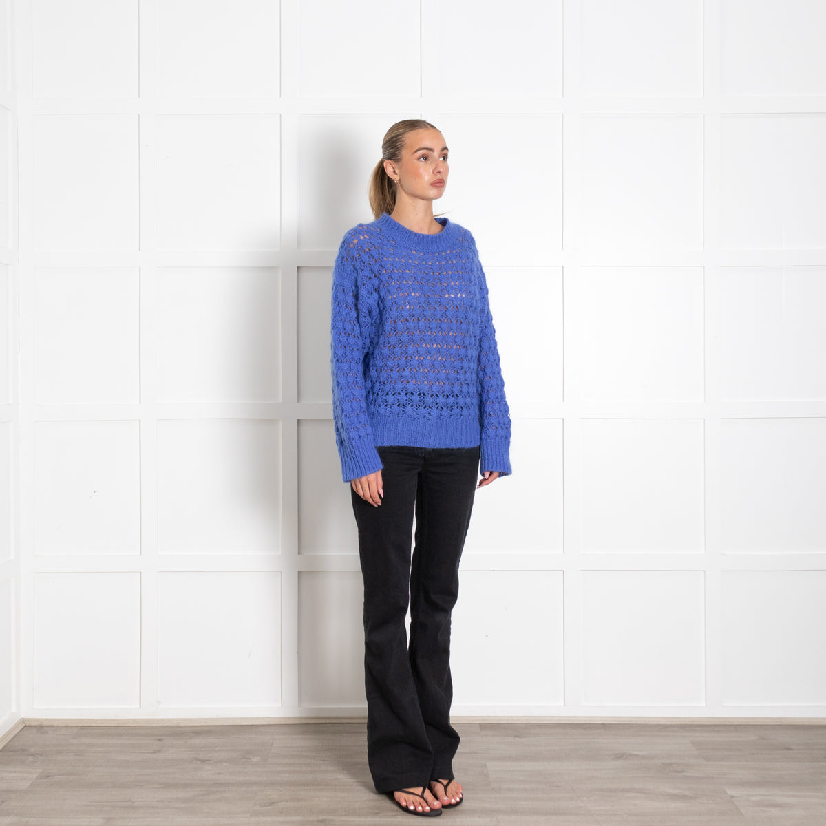 Second Female Blue Chunky Knit Jumper