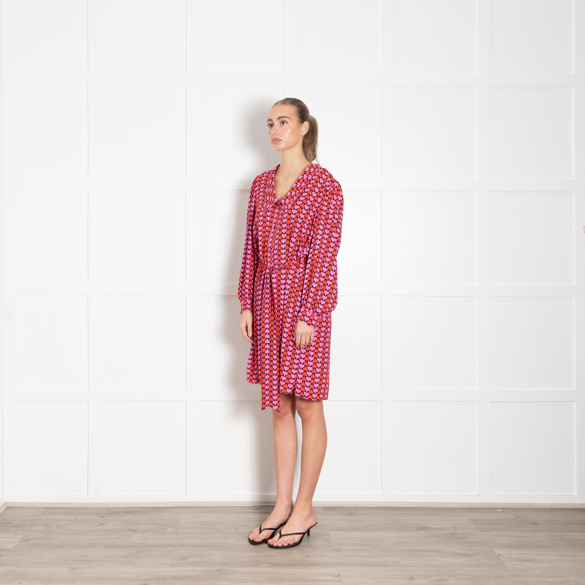 Diane Von Furstenberg Black Pink Red Heart Print Belted Dress
