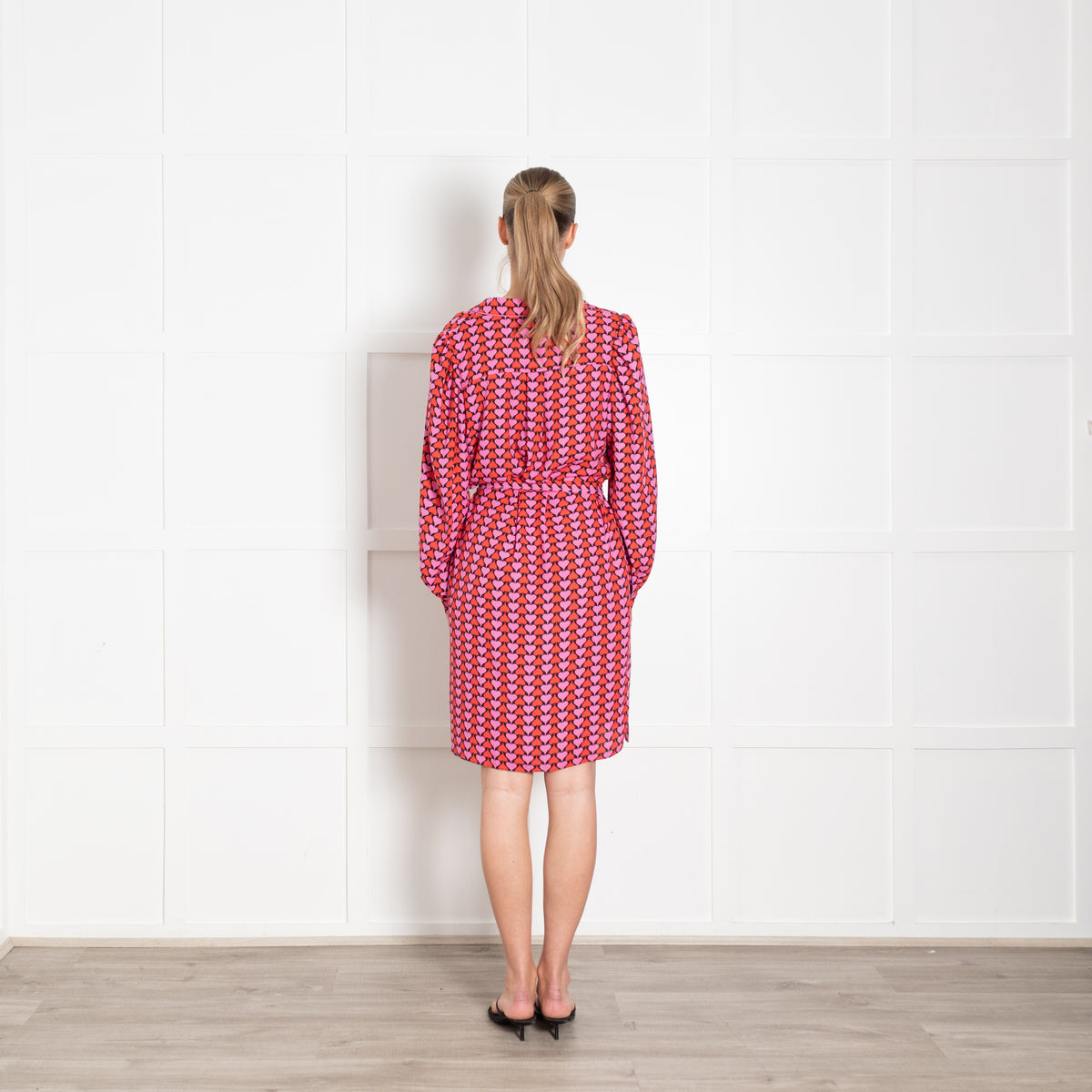 Diane Von Furstenberg Black Pink Red Heart Print Belted Dress
