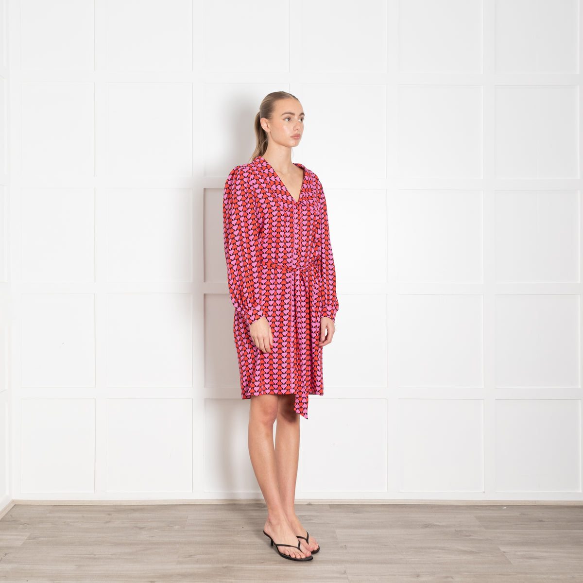 Diane Von Furstenberg Black Pink Red Heart Print Belted Dress