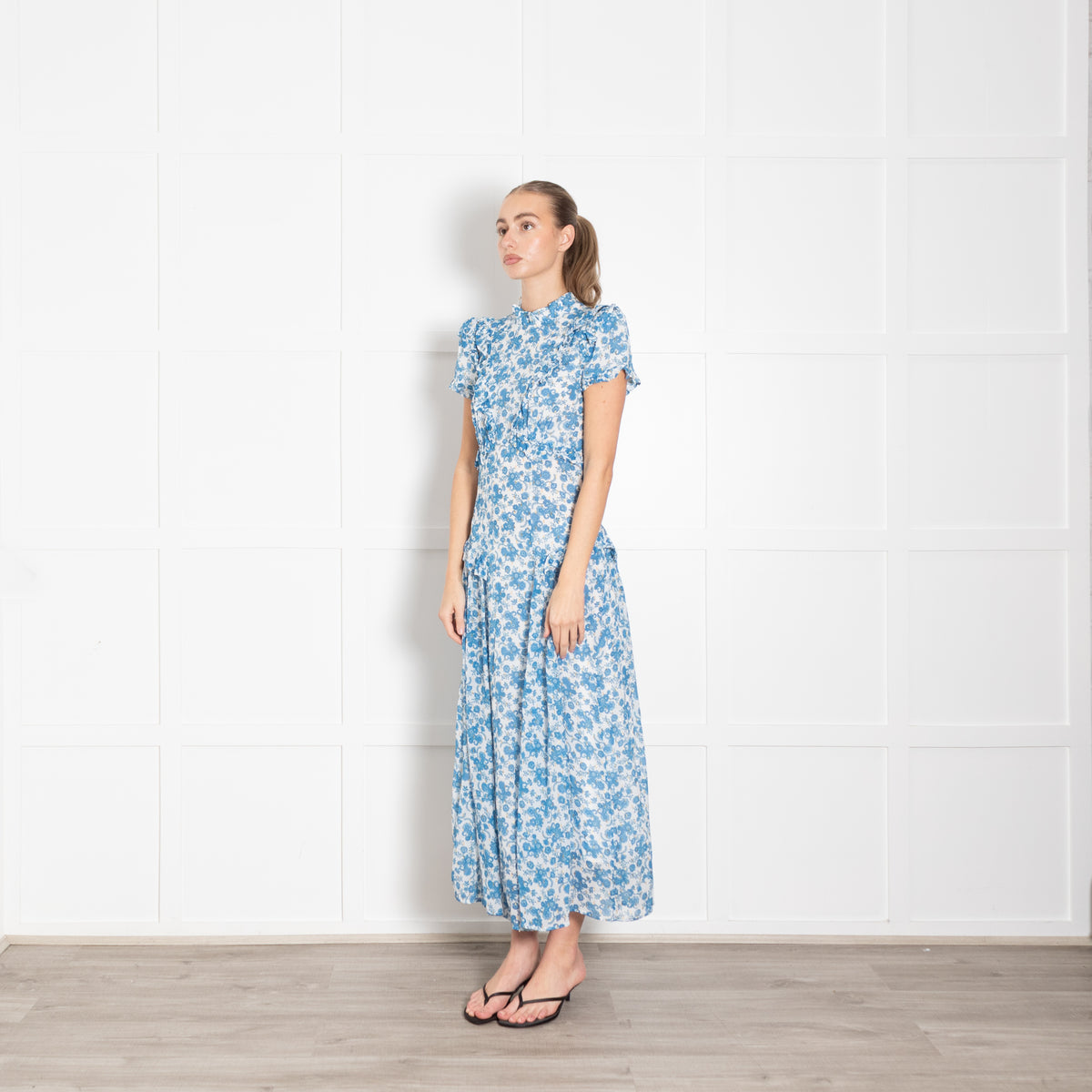 Cefinn Blue and White Floral High Neck Midi Dress