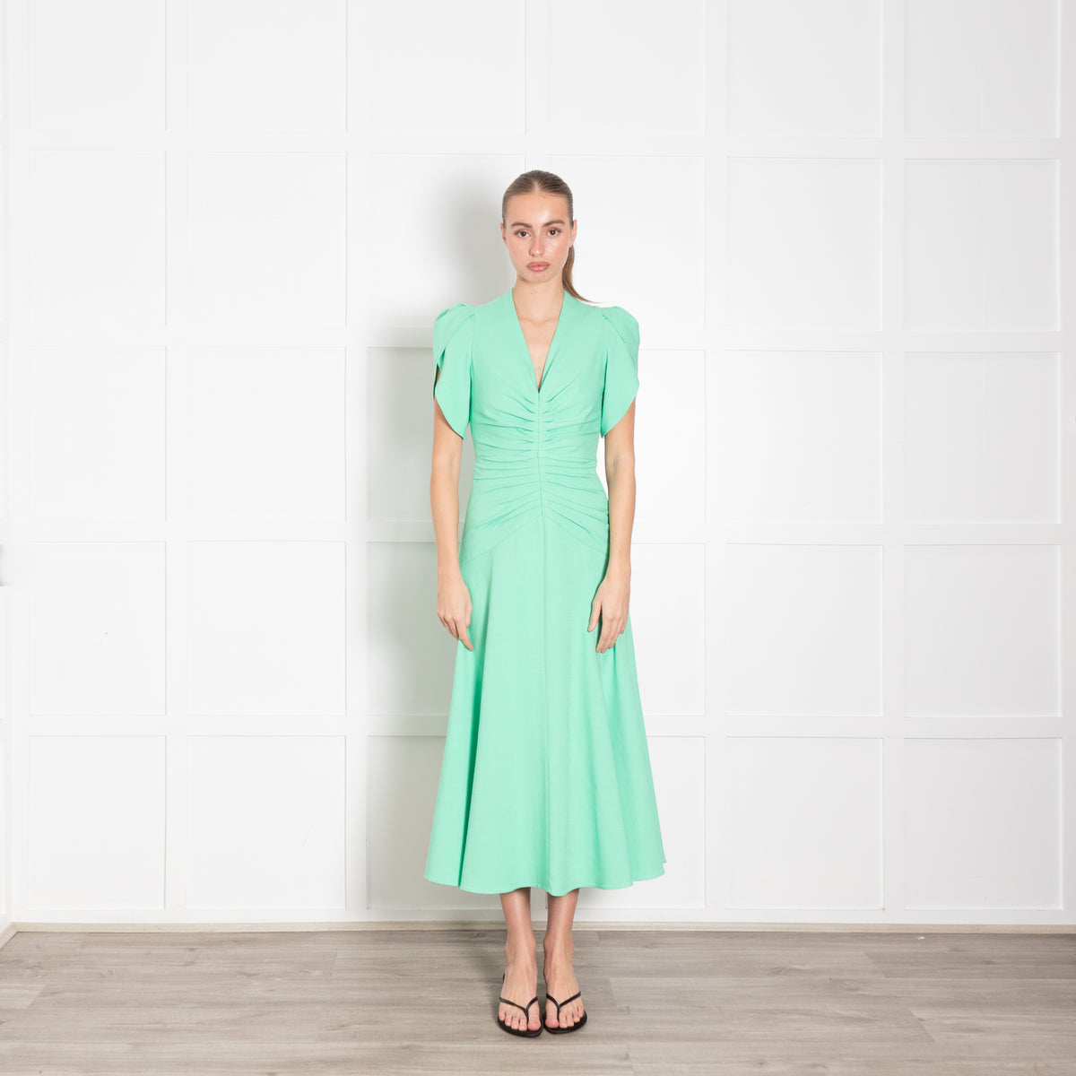 Me + Em Green Gathered Waist Midi Dress with Cap Sleeves
