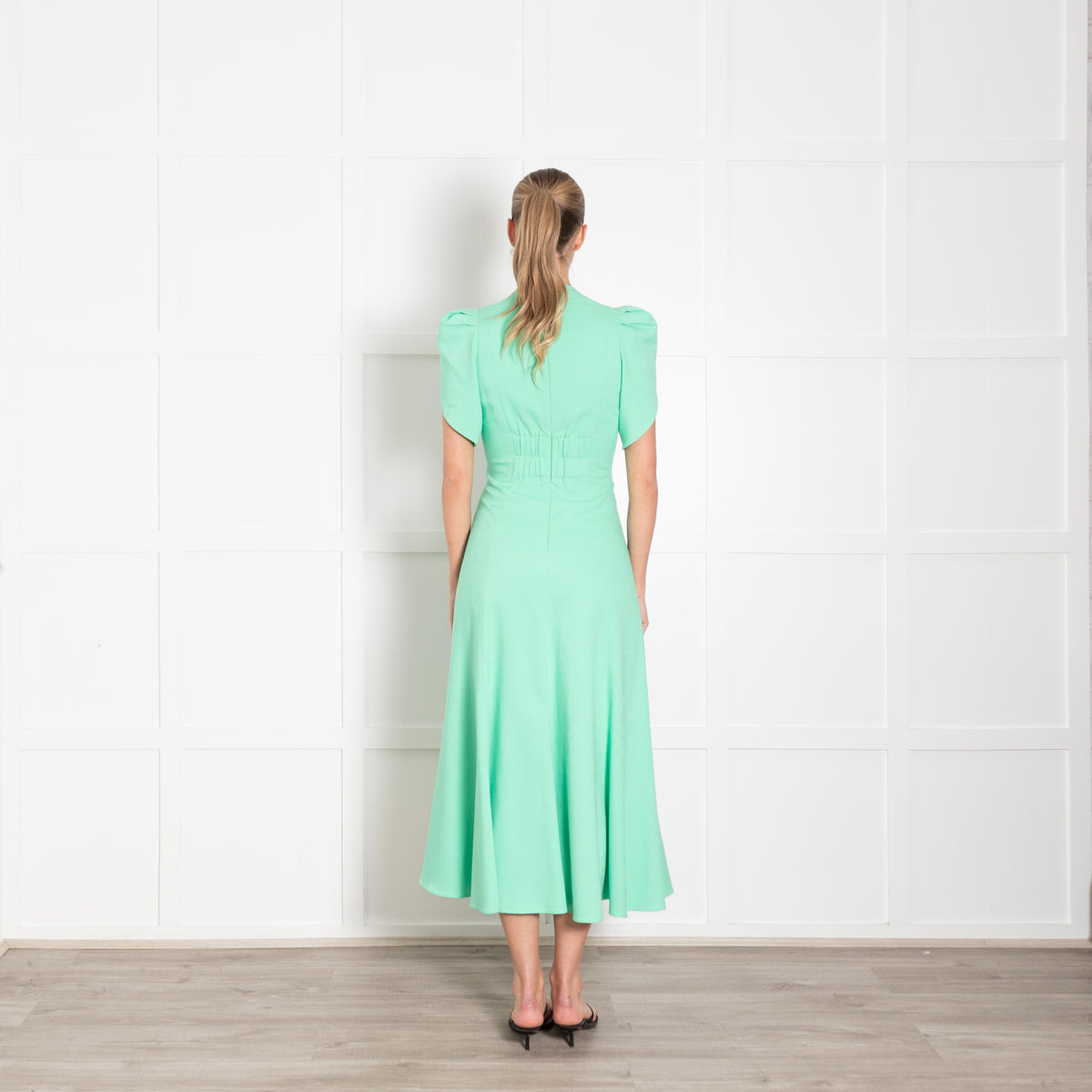 Me + Em Green Gathered Waist Midi Dress with Cap Sleeves
